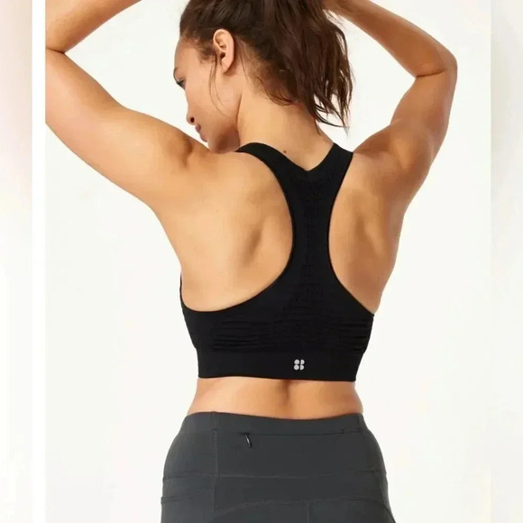 Sweaty Betty Stamina Workout Bra - Picture 4 of 9